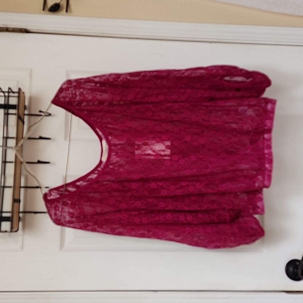 Derek Heart Lace Top